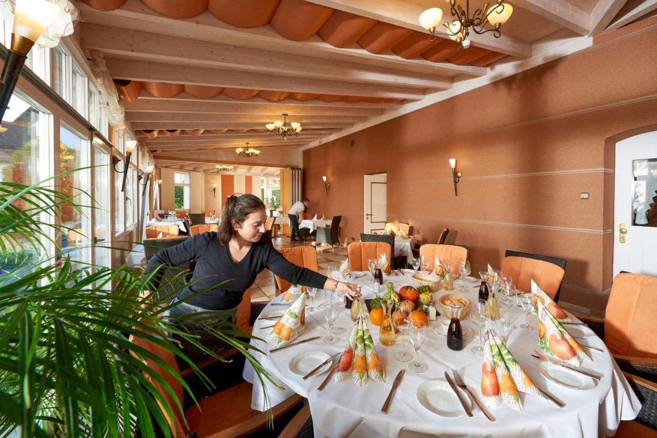 Hotel Muehlenhof Lollar Eksteriør bilde
