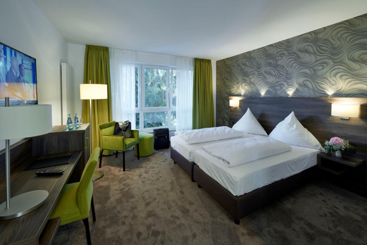 Hotel Muehlenhof Lollar Eksteriør bilde