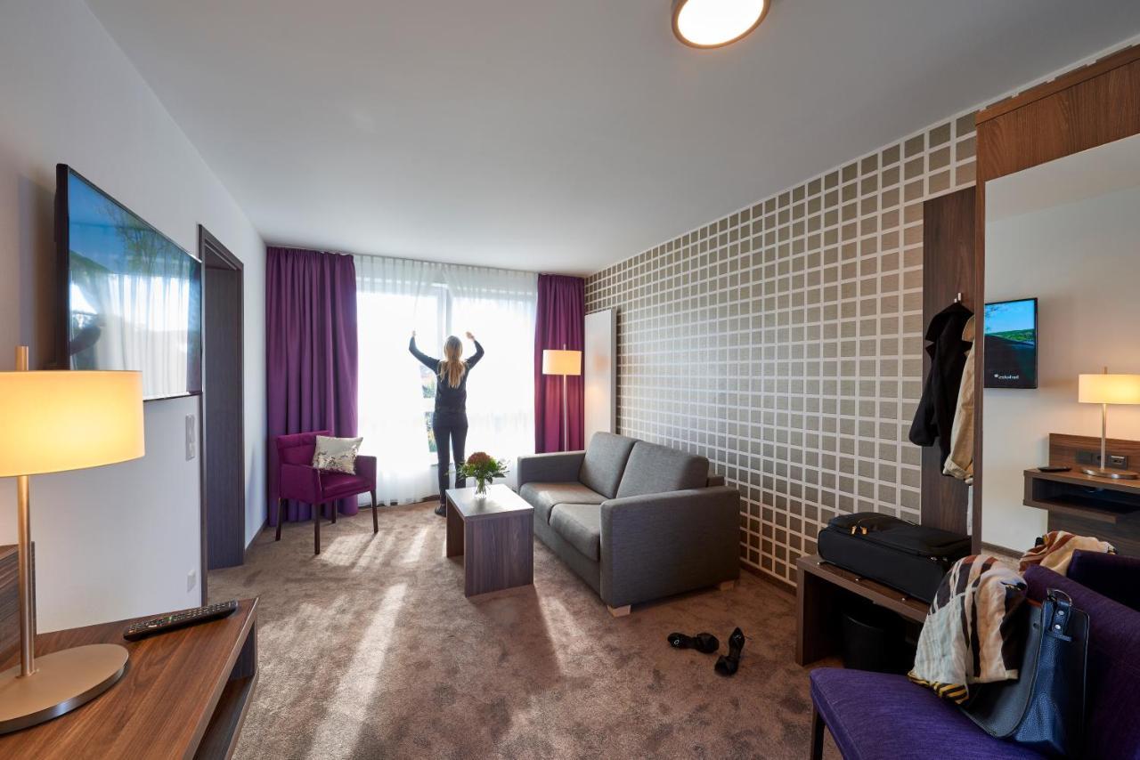 Hotel Muehlenhof Lollar Eksteriør bilde